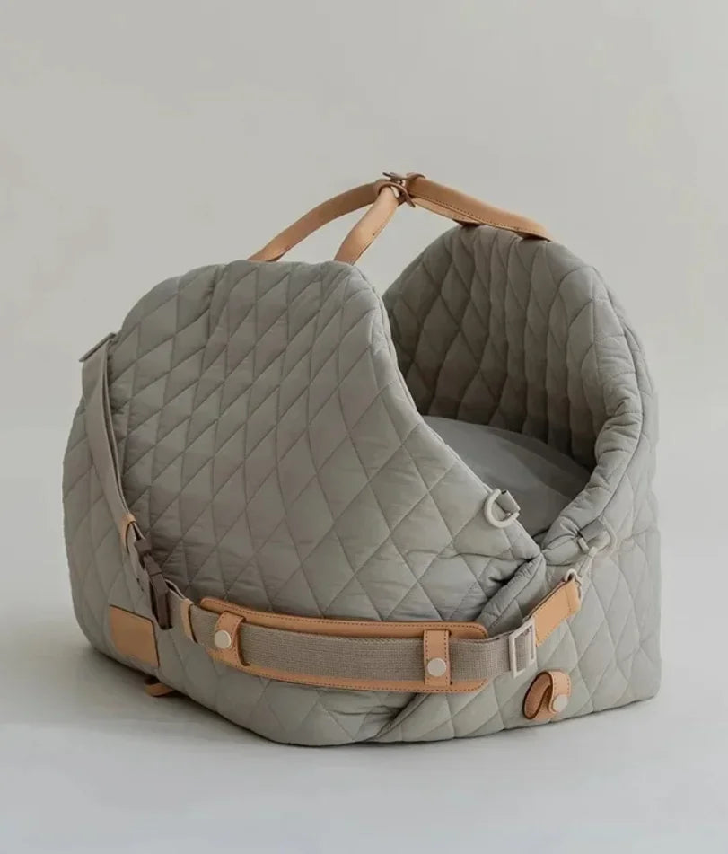 New Style Casual Fashion Luxury Pet Dog Cat Carrying Tote Bag Dog Car Carrier Booster Seat Pet Carriers